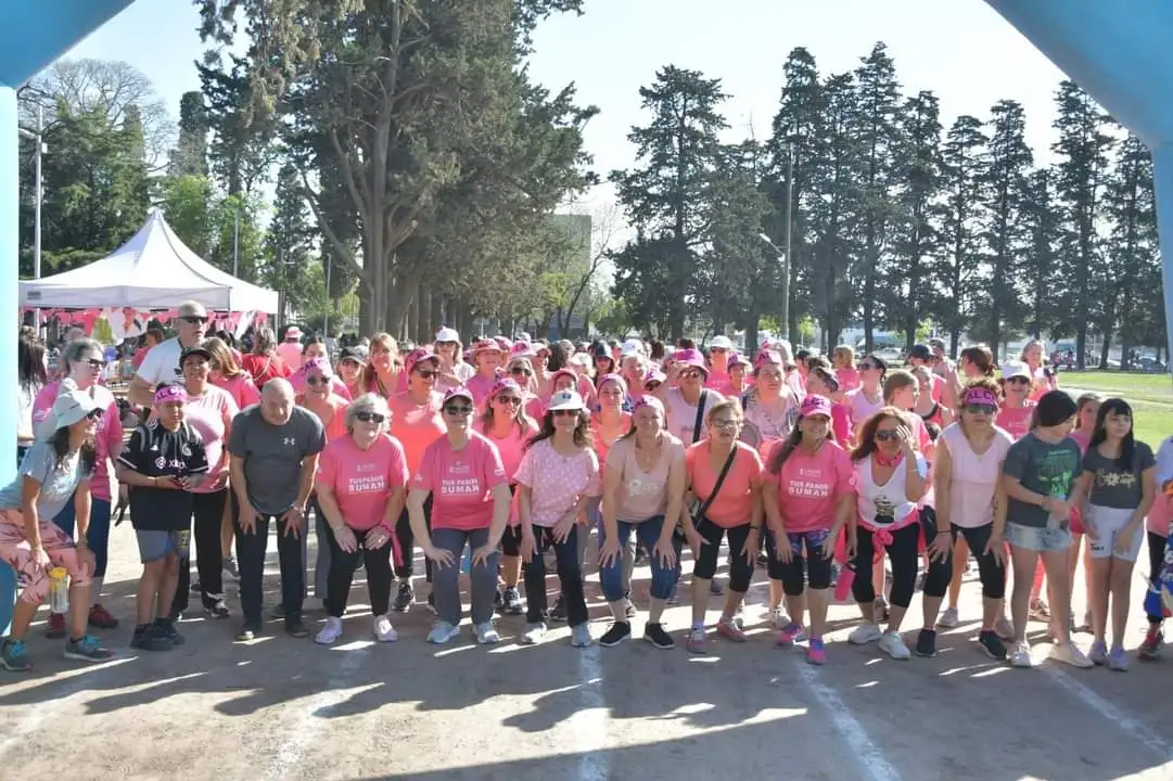 Caminata Rosa organizada por Lalcec años atrás.