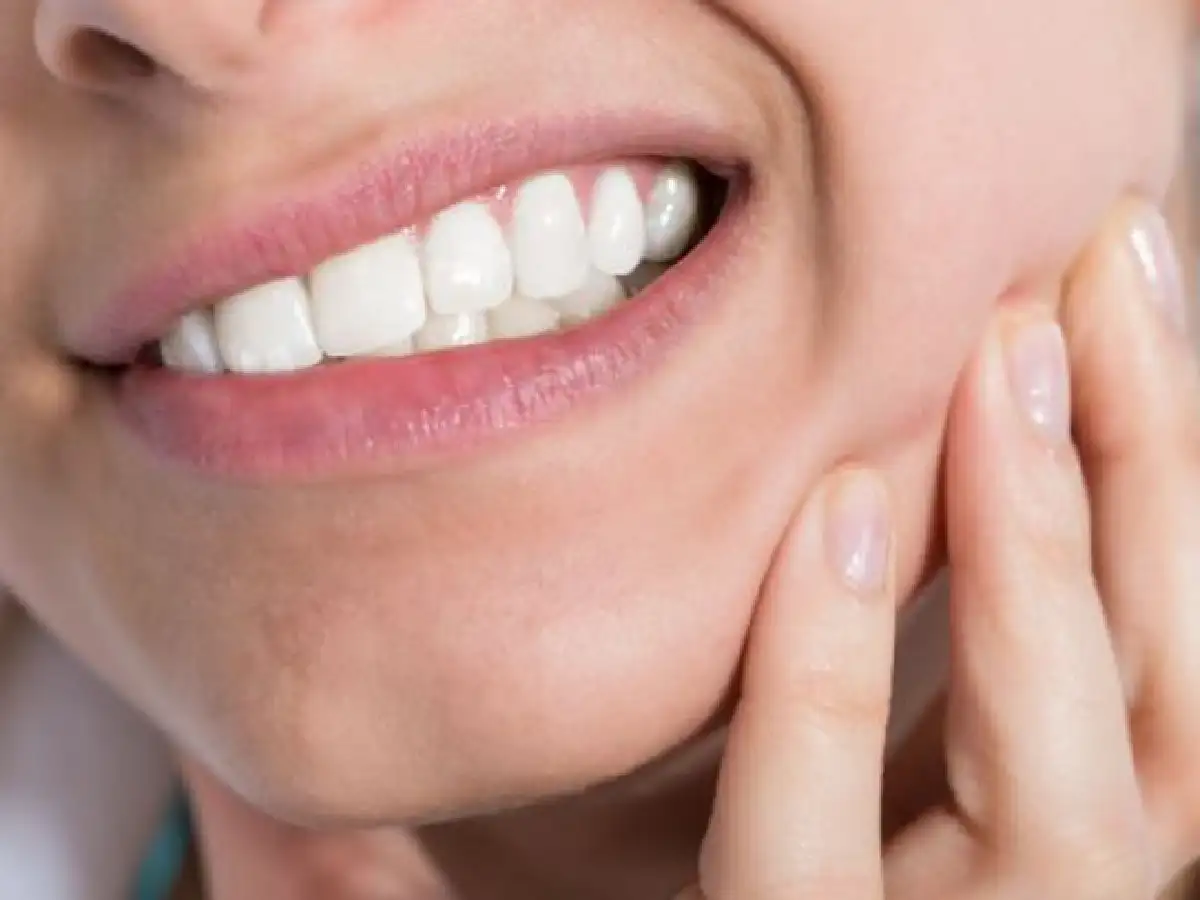 Vivir apretando los dientes: aumentaron consultas por bruxismo en la pandemia     