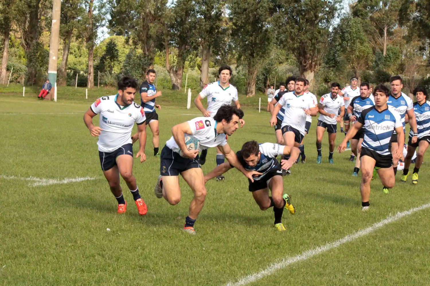 Mar del Plata también gana de local