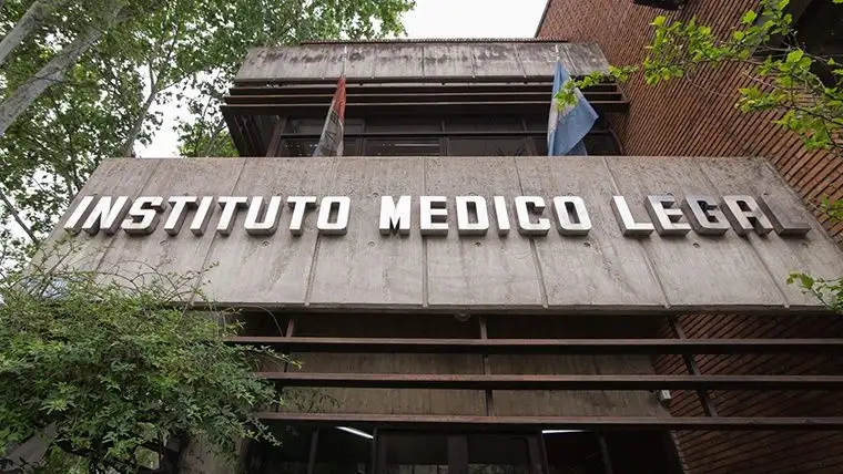 Rosario: Hallaron a un hombre de 47 años degollado en su casa