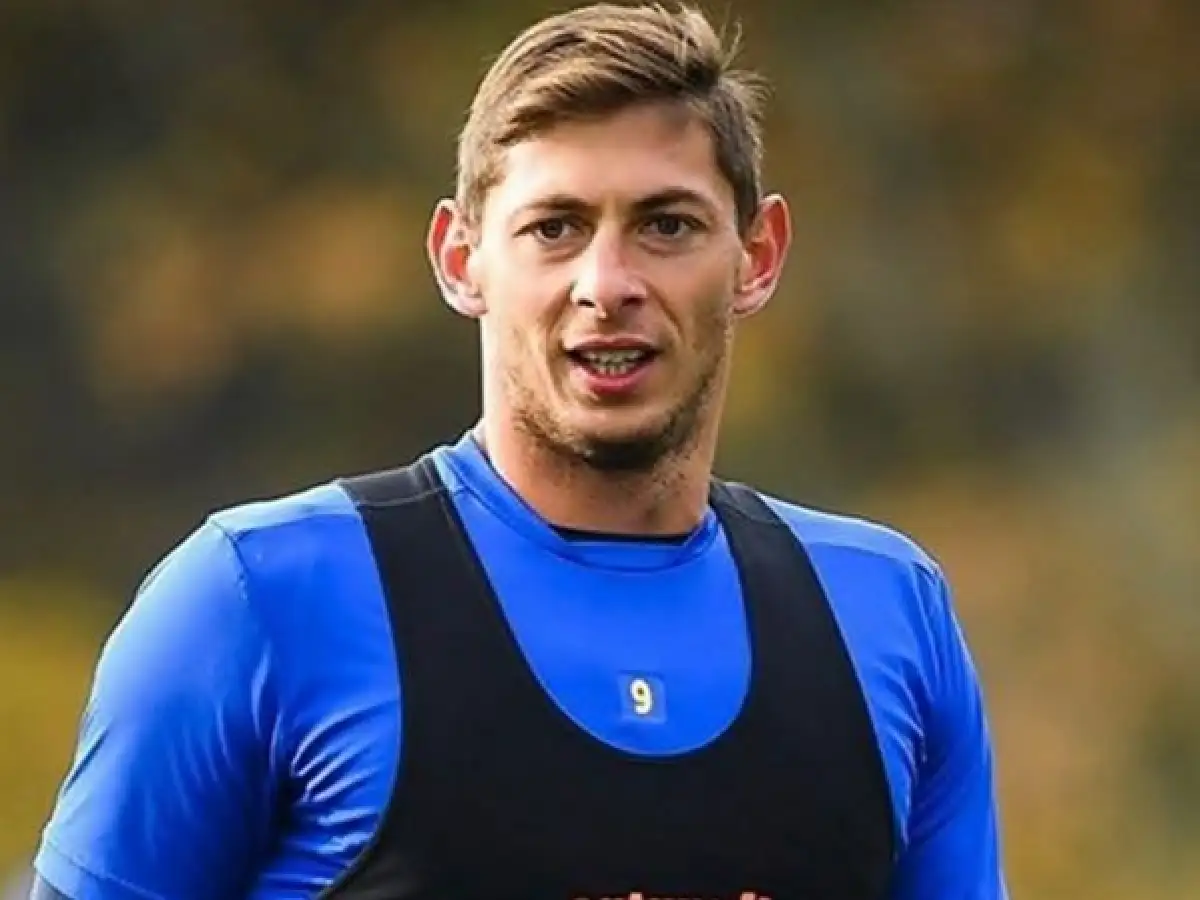 El último mensaje que le envió Emiliano Sala a un amigo en pleno vuelo