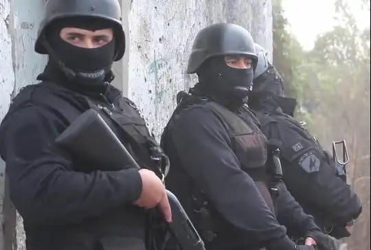Momentos de tensión se vivieron en barrio Policial