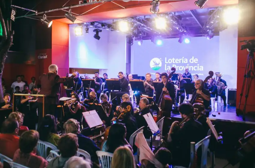 Deslumbró la Orquesta Sinfónica Municipal en Espacio Clarín