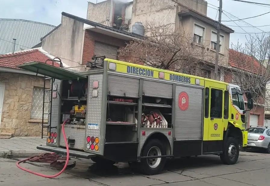 Sólo hubo que lamentar daños materiales en el incendio de una vivienda del barrio San José.