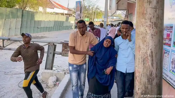 Asalto suicida a un hotel de Somalia