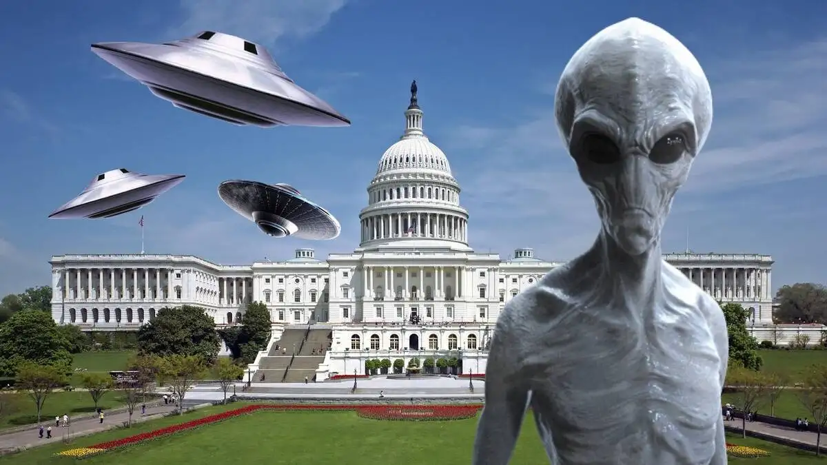 La decisión se da en medio de un creciente interés por parte de autoridades y ciudadanos sobre este tipo de fenómenos, después de que figuras importantes del país habían hablado públicamente sobre la posibilidad de vida extraterrestre.
