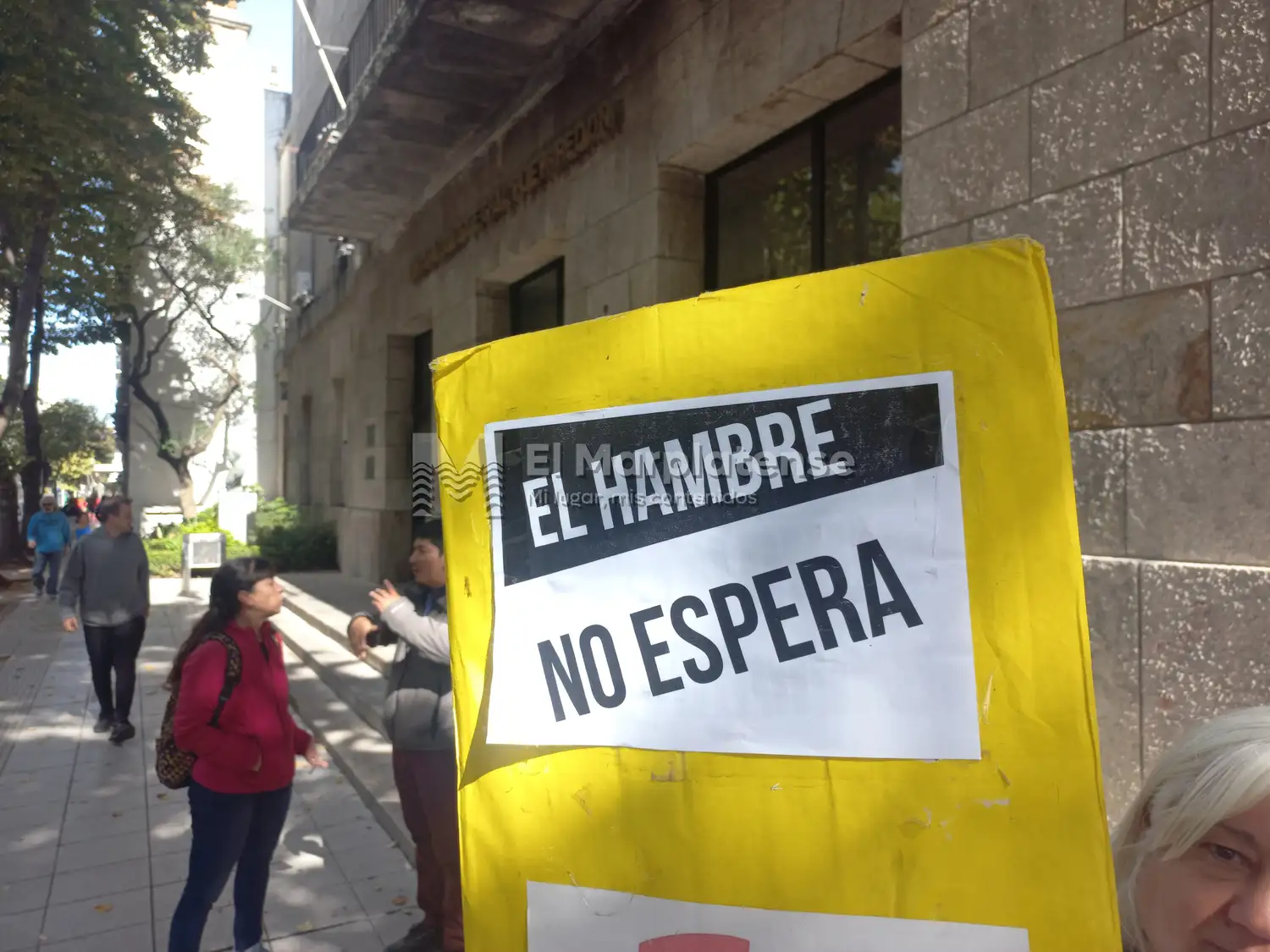 Cartel en una protesta organizada por Libres del Sur.