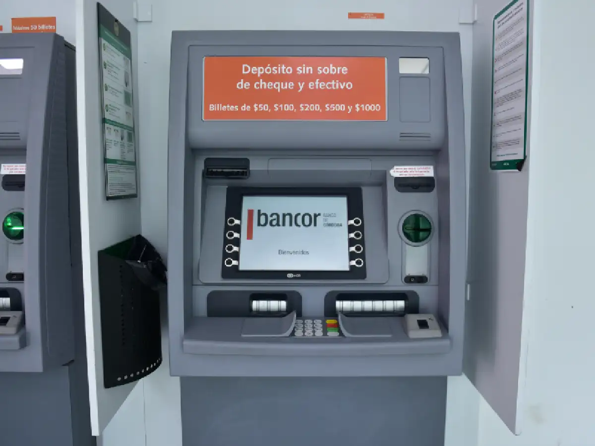 Los bancos deben garantizar la disponibilidad de billetes en cajeros