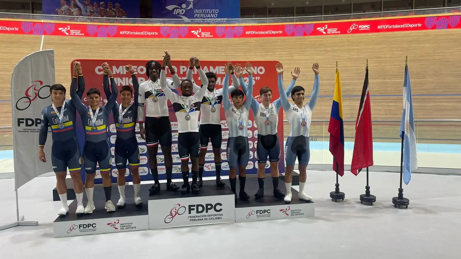 Iñaki se subió al podio en Perú