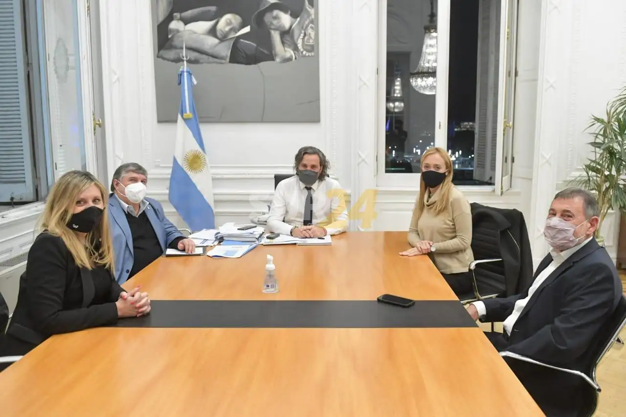 Cafiero se reunió con senadores del Frente de Todos