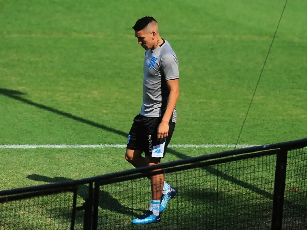 Centurión fue separado del plantel de Racing 