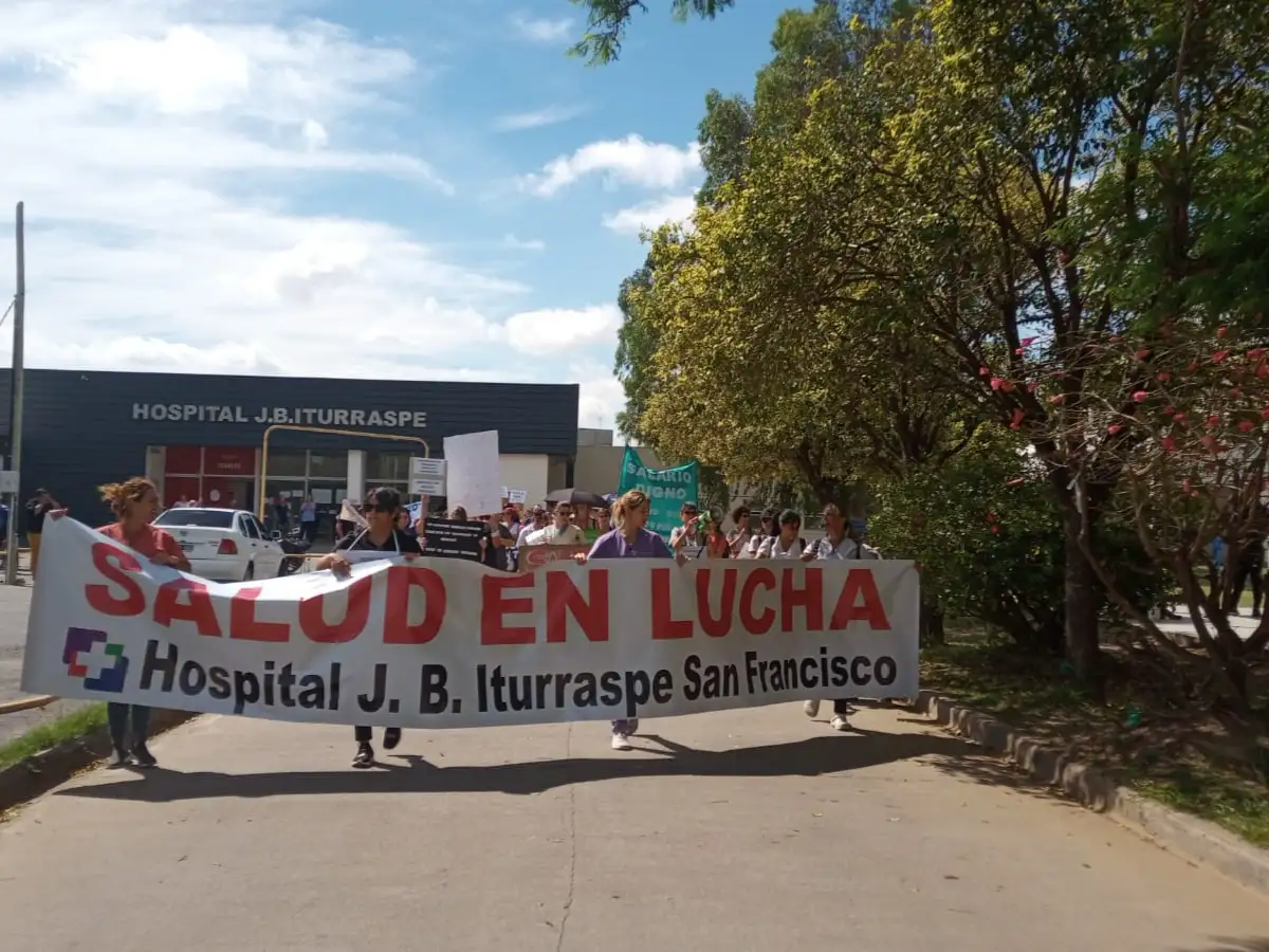 Trabajadores de salud rechazaron el aumento y volvieron a marchar 