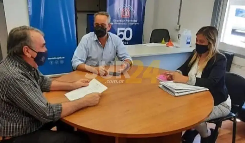 Sancti Spiritu: gestiones en Santa Fe por fondos, viviendas y pronta inauguración de Comisaría 10º