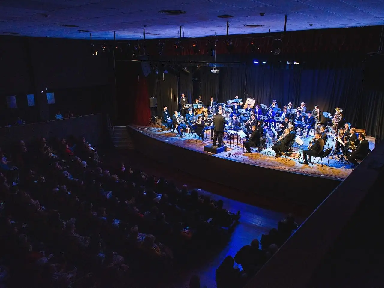 La Banda Sinfónica Municipal de San Lorenzo regresa a Venado Tuerto a brindar un concierto solidario.