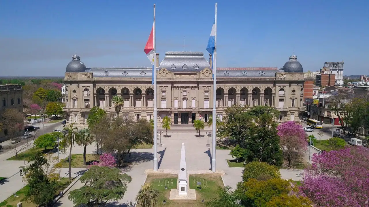 Santa Fe suscribirá un nuevo Consenso Fiscal pero no aumentará impuestos