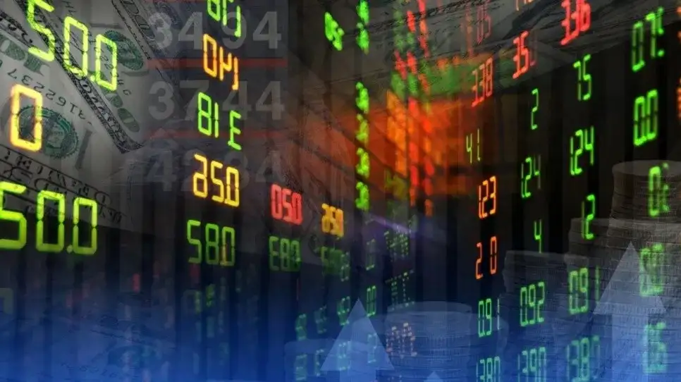 El riesgo país se disparó y alcanzó los 829 puntos básicos