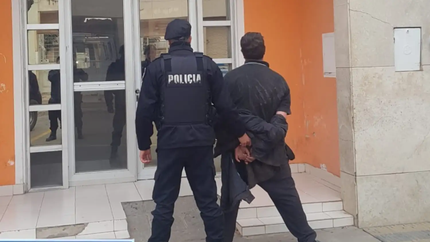 El rápido accionar de las fuerzas de seguridad posibilitó la detención del delincuente