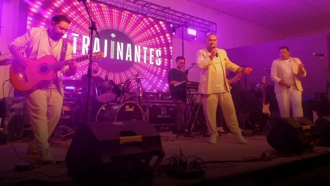 Los Trajinantes.
