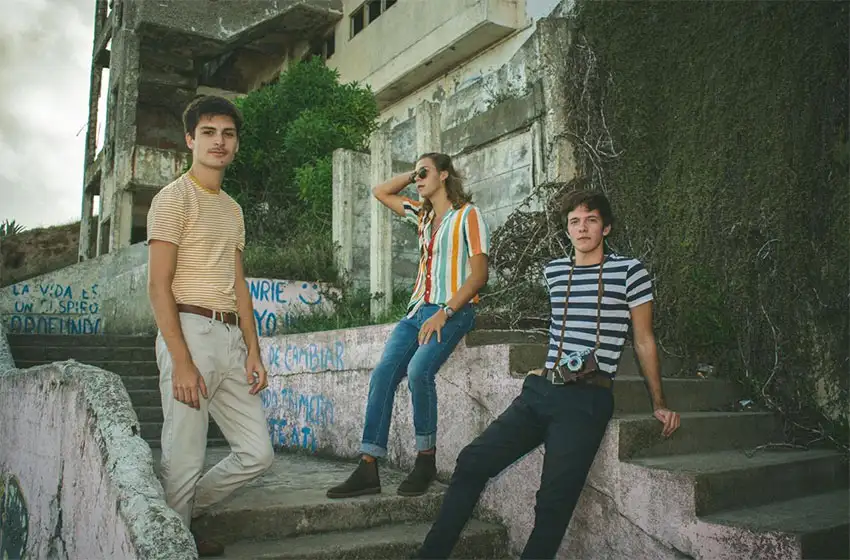 Randall’s presenta "Through The Sea"