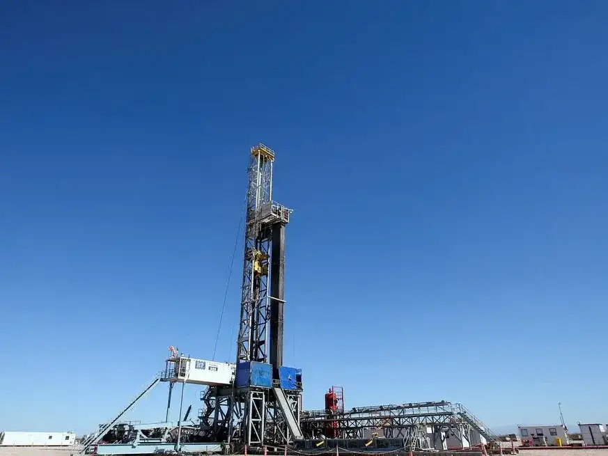 Vaca Muerta frente al mundo: oportunidades y límites en un escenario energético convulsionado.