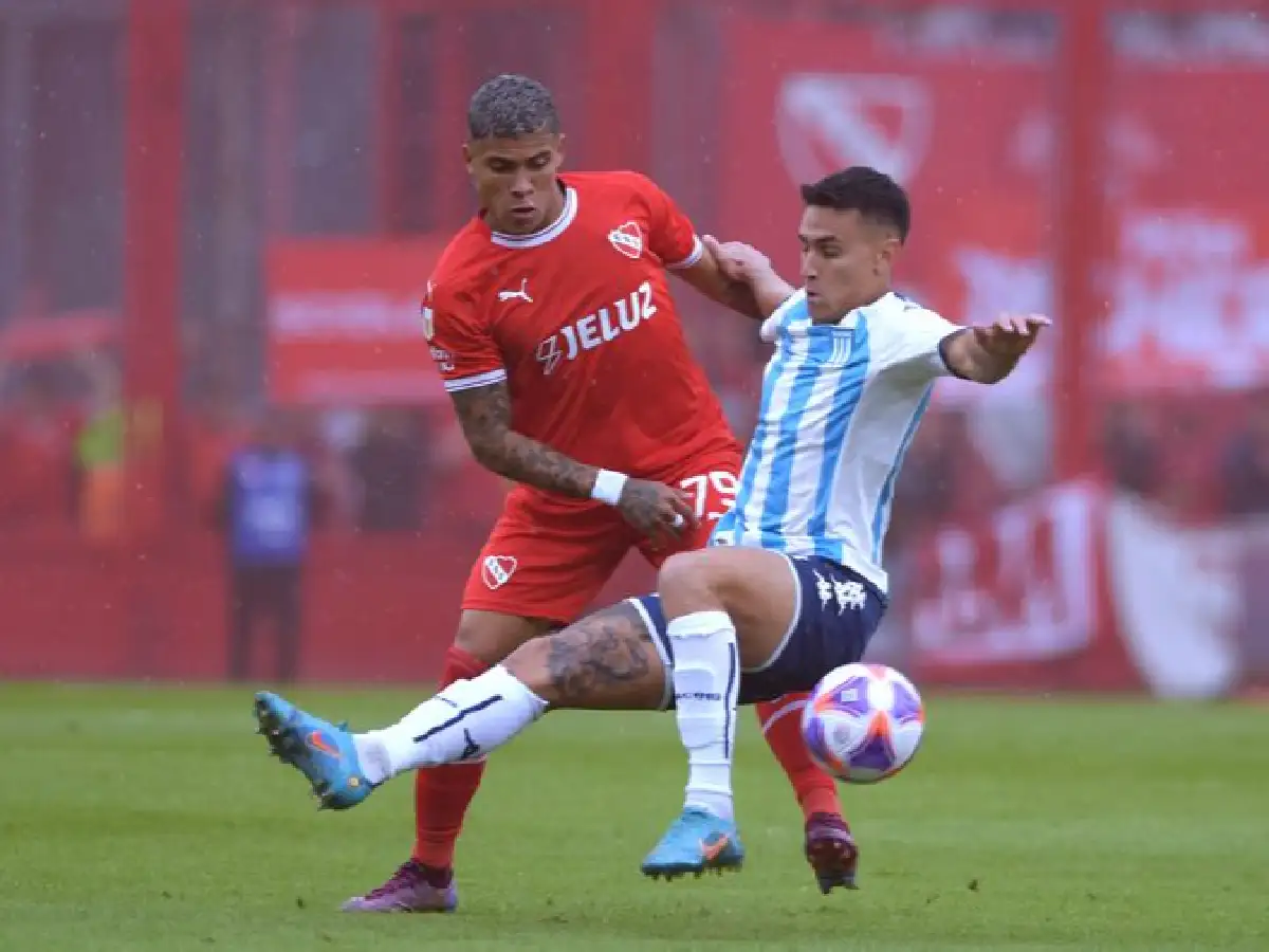 En un clásico marcado por la polémica, Independiente y Racing empataron bajo un diluvio