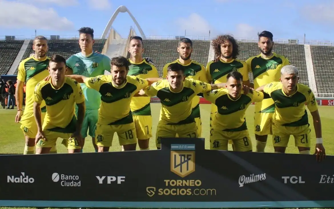 Preocupante debut de Aldosivi