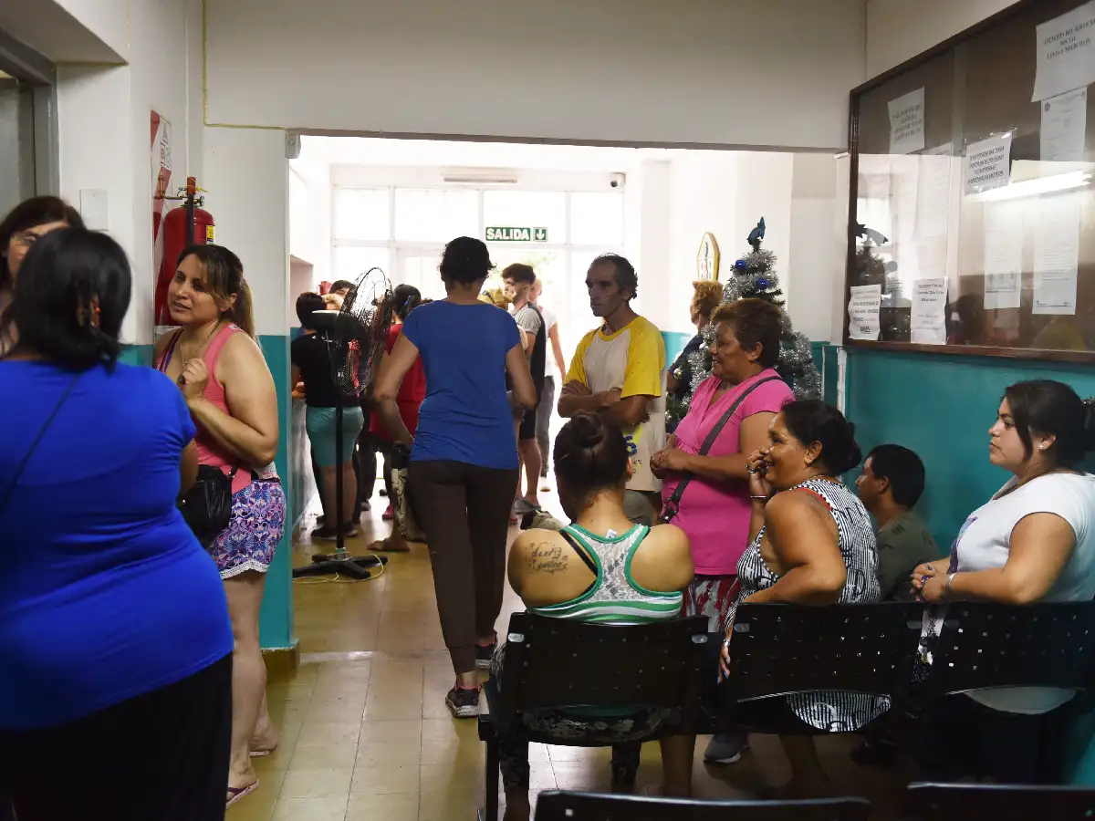 Desarrollo Social estiró su horario para atender a los vecinos afectados por el feroz temporal