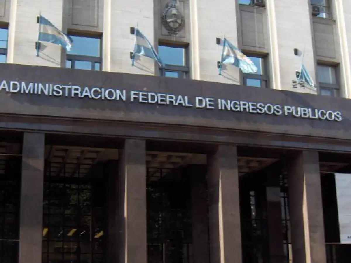 Afip comenzará a intimar a 120 mil empleadores
