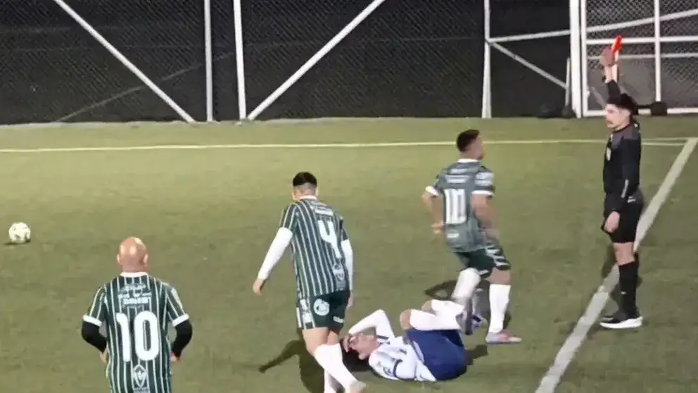 Expulsión perpetua tras agredir a un árbitro en un partido de Senior