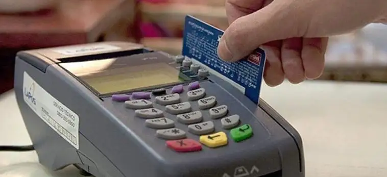 El fin de las cuotas "sin interés" para transparentar los precios