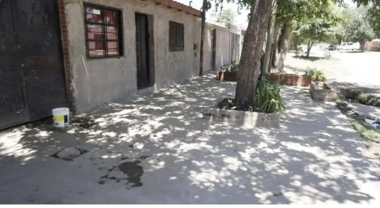Treinta balazos contra la vivienda del imputado por el crimen de una chica trans
