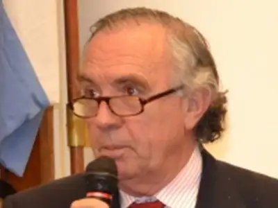 ¿Qué inversión avanza en la Bolsa de Santa Fe?