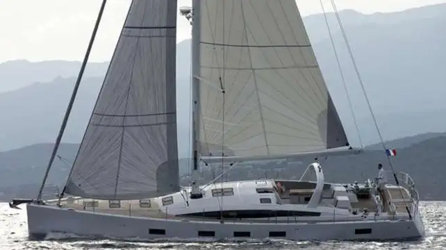 Chubut: desaparecieron dos personas que navegaban en un velero