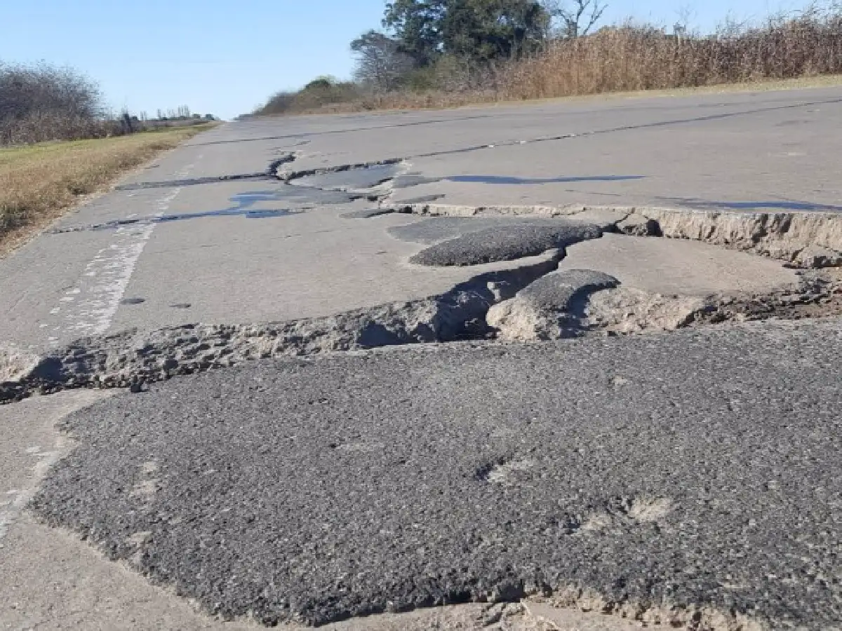 Como en la 158, santafesinos piden repavimentar rutas 