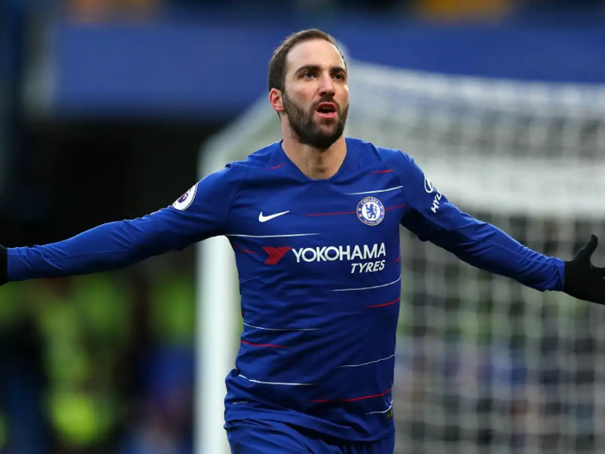 Higuaín pretende continuar en el Chelsea 
