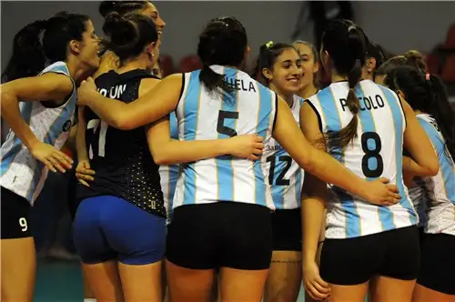 Argentina cayó ante Perú en un partidazo