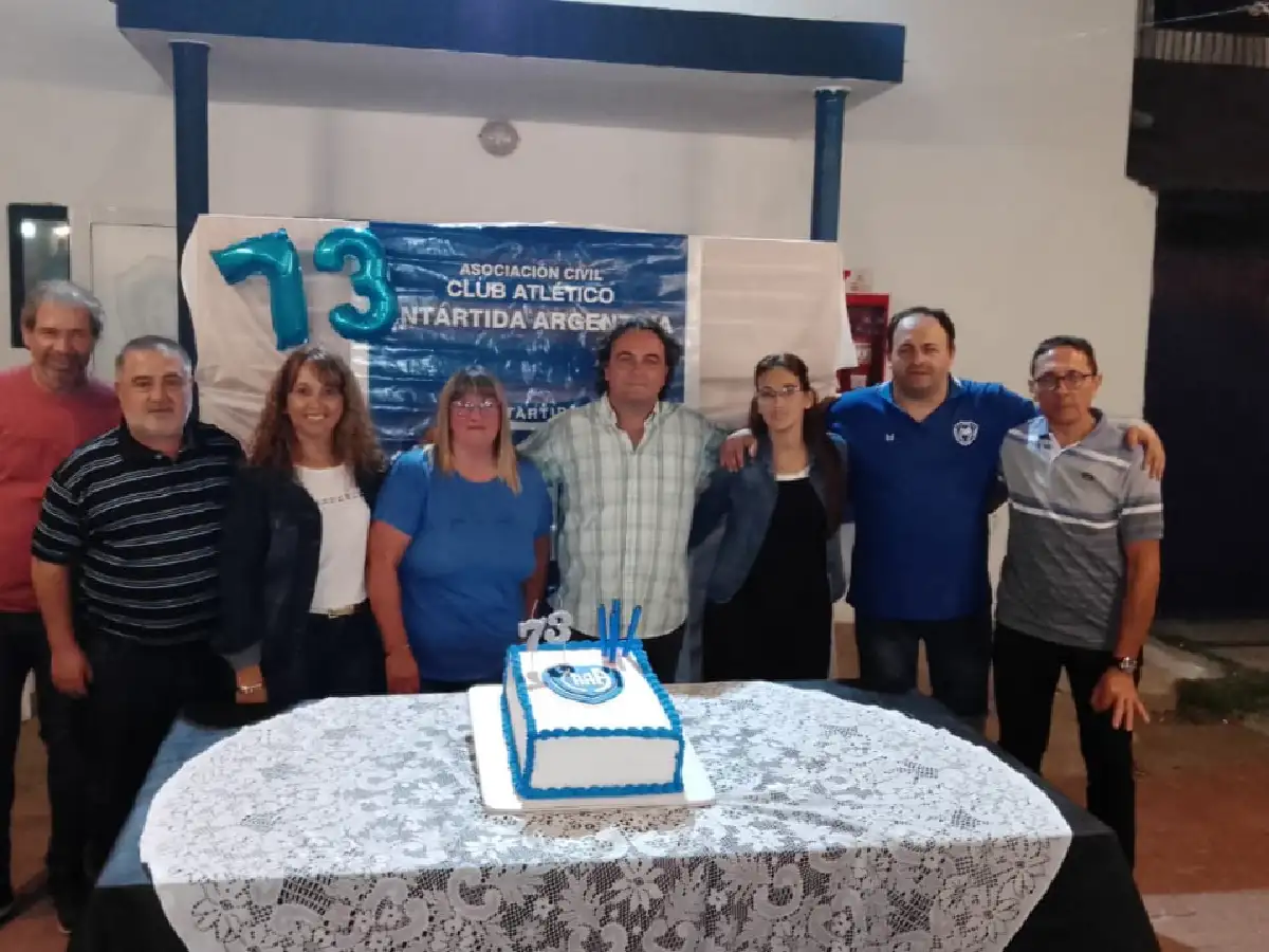  Antártida celebró  sus 73 años de vida