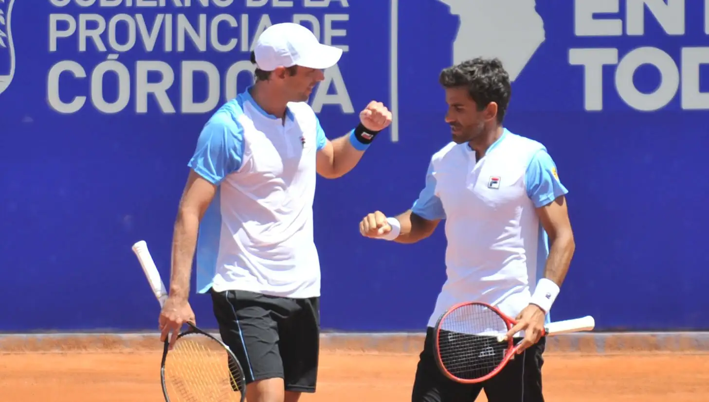 Córdoba Open: Zeballos y González, semifinalistas