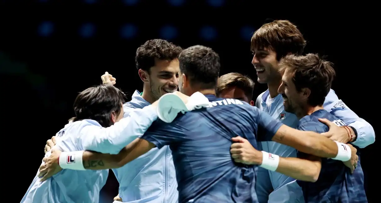 El festejo de todo el equipo argentino. Crédito: Ed Sykes/Reuters