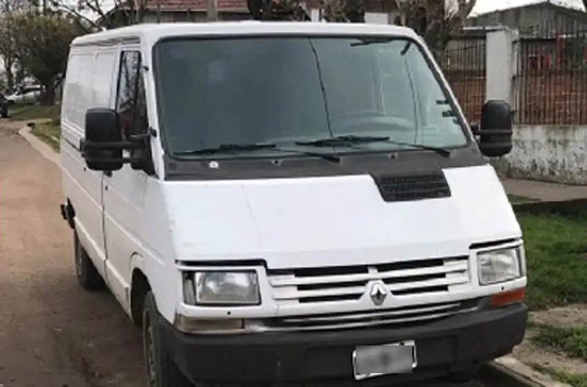 Cayó un joven que atacó a dos personas con navaja