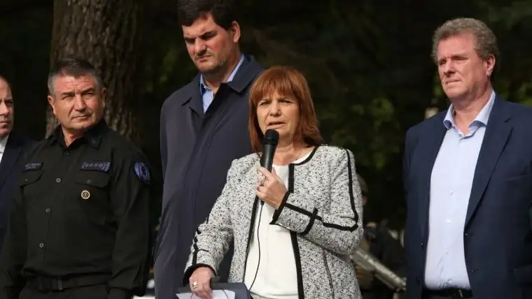 Rosario: Bullrich garantizó que la banda que atacó al Poder Judicial “está en manos de la Justicia”