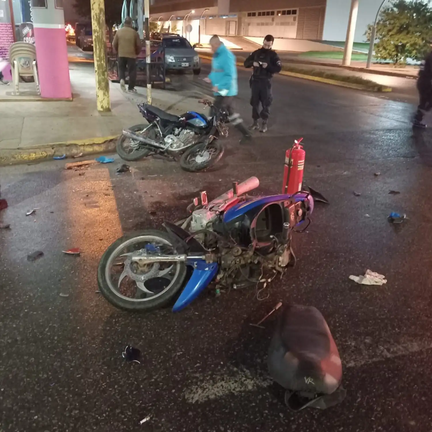 Hace menos de un mes, un hombre de 50 años perdió la vida por un choque entre motos en el mismo lugar.