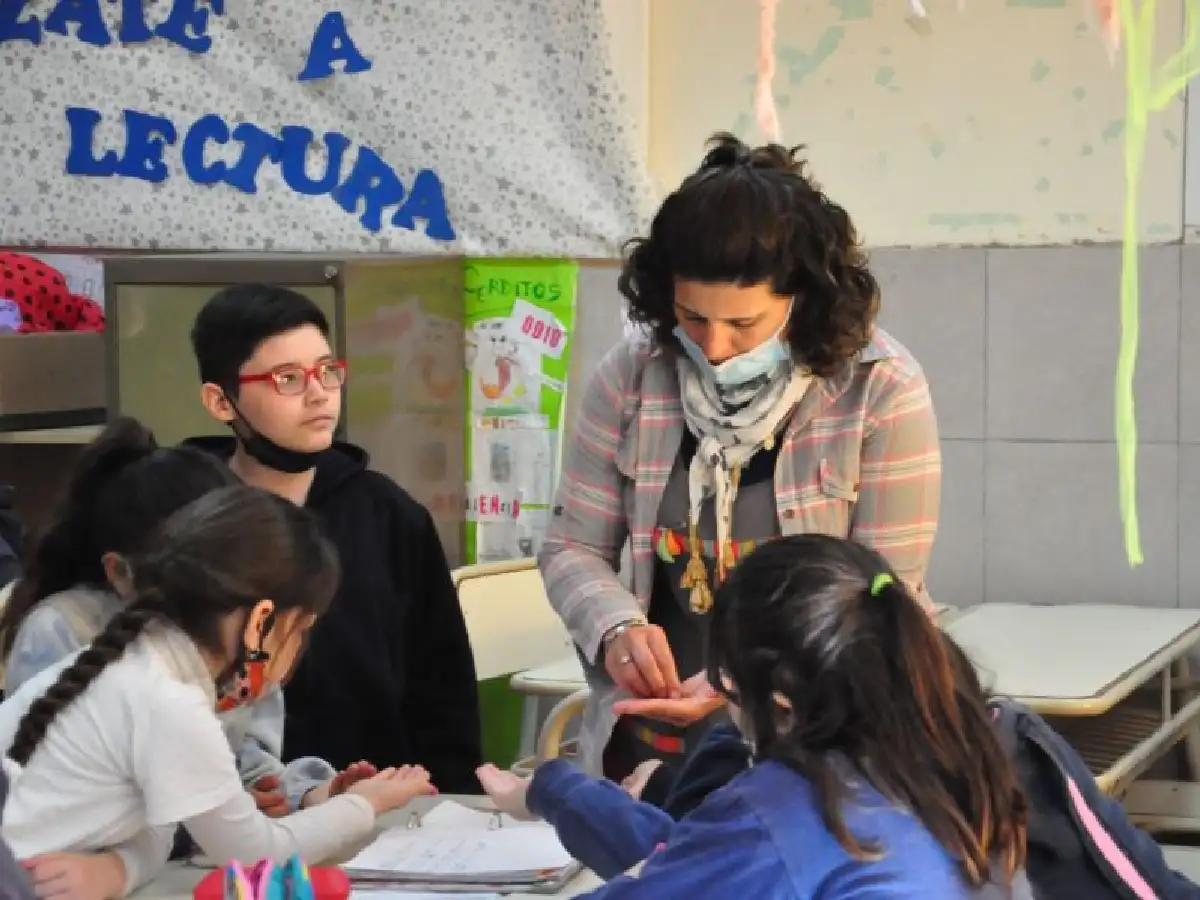 El municipio realizó una actividad con estudiantes por el Día del Árbol 