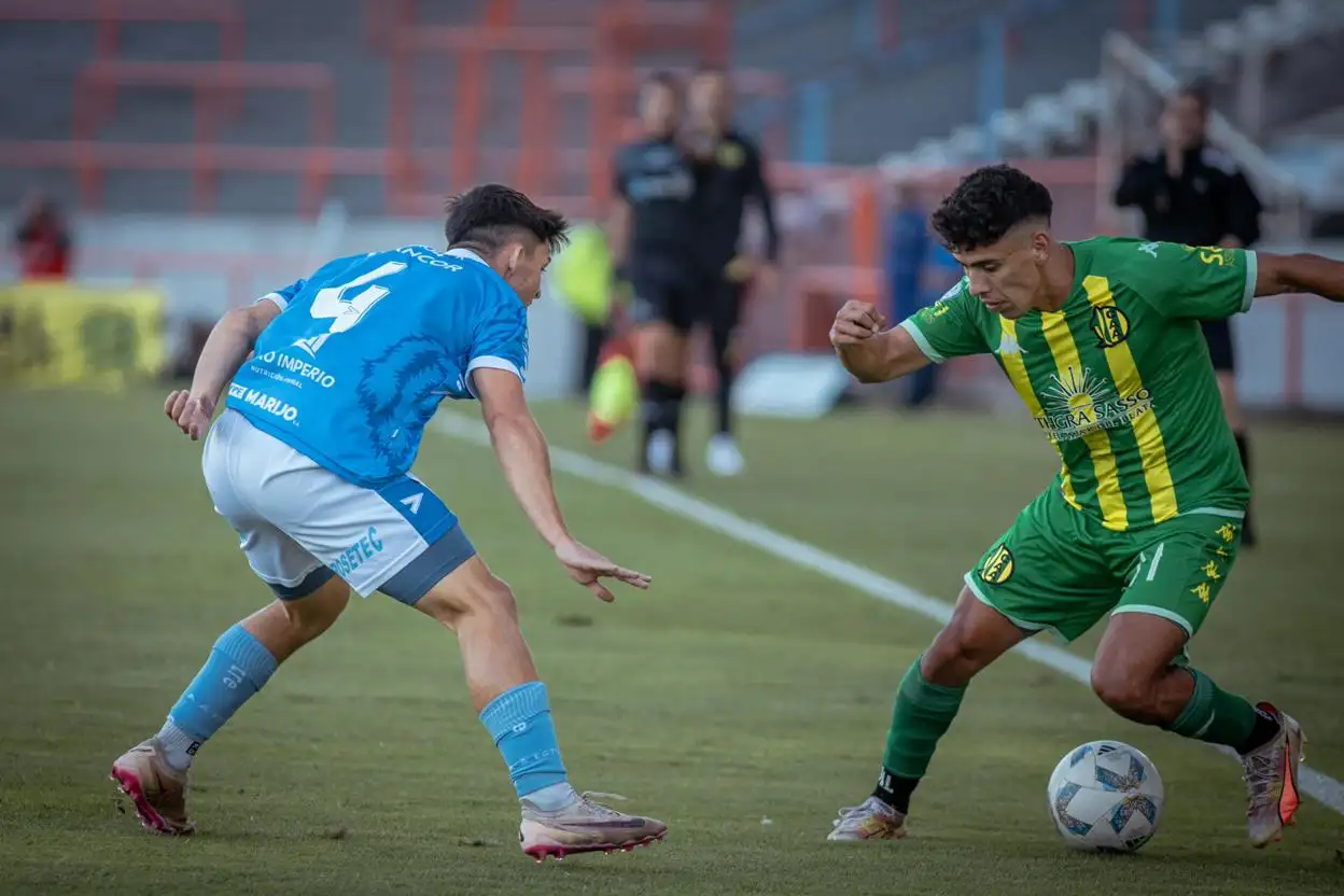 Laméndola ante Estudiantes RC