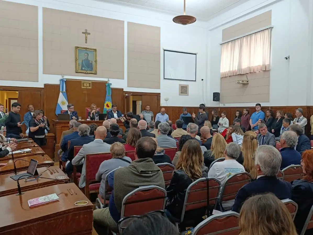 Durante la sesión, lo denominaron como "un líder que logró trascender los márgenes religiosos".