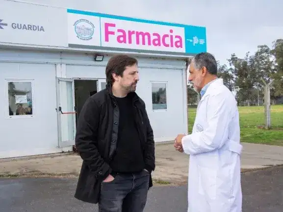 El ministro Kreplak en su última visita al HIGA.