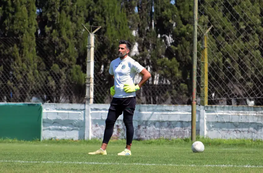 Pablo Campodónico firmó con Kimberley y vuelve a jugar a los 44 años