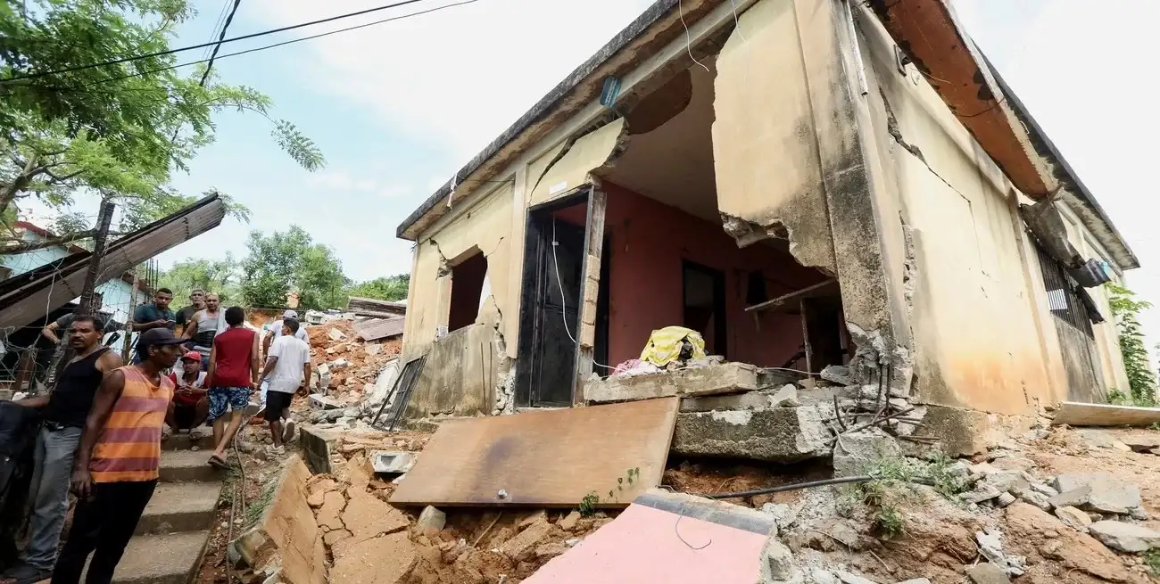 Hospitales y viviendas quedaron destruidos por los terremotos en Venezuela. Foto: Reuters
