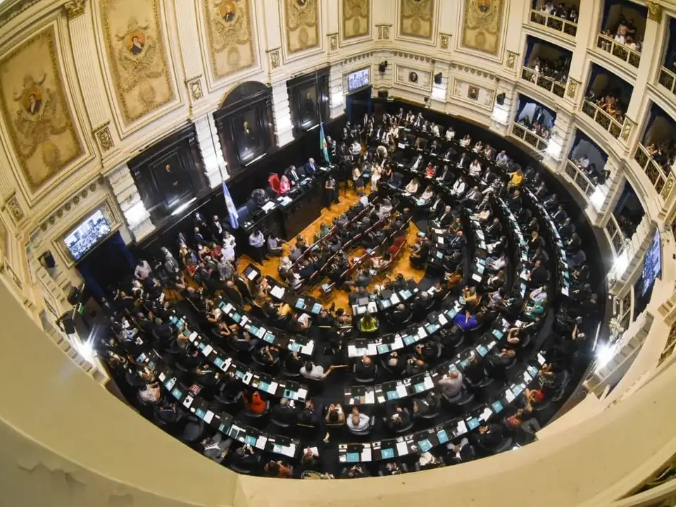 La semana próxima debería continuar el debate para avanzar con la suspensión de las PASO.