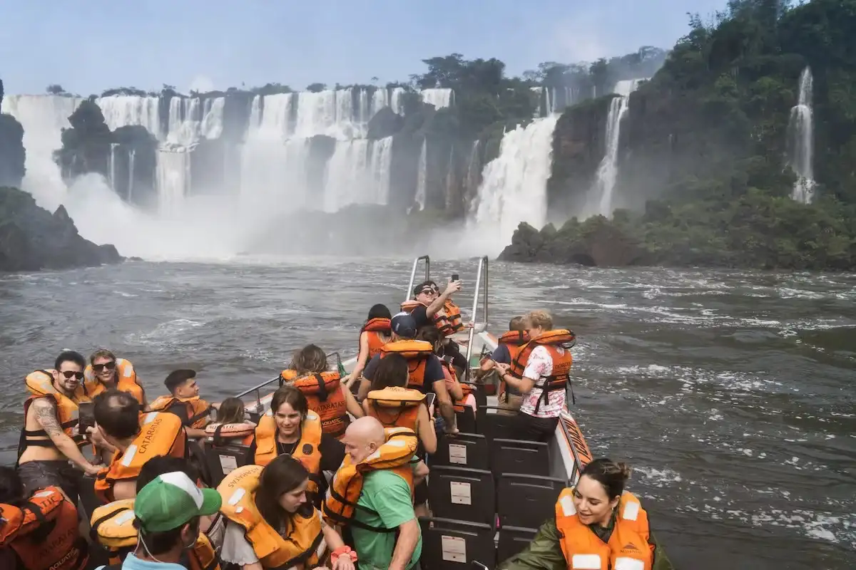 El incidente movilizó a equipos del Cuerpo de Bomberos de Foz do Iguaçu.